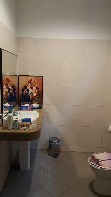 ホテル クリスタル ヒル R Kampong Kundassan エクステリア 写真